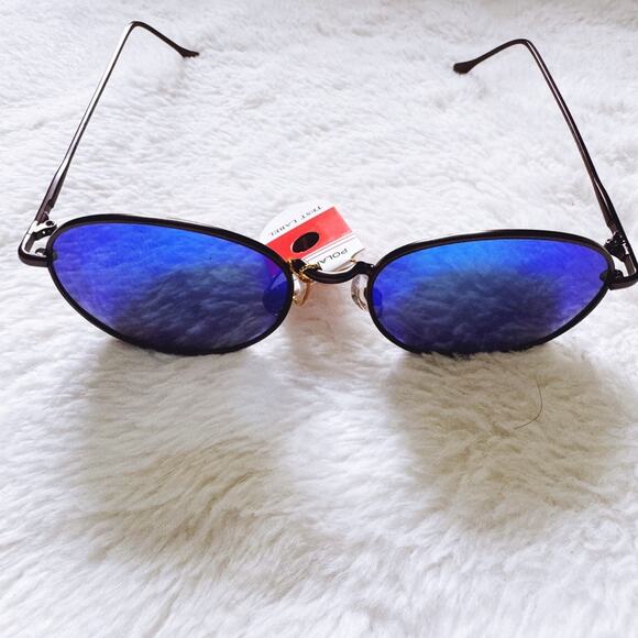 Blaine Bright Blue Polarized Mirrored Sunglasses - Picture 4 of 14